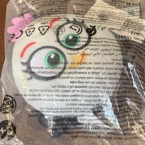 NEW- 2021 BURGER KING ANGRY BIRDS KIDS MEAL TOY